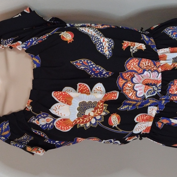 Lauren Conrad Dress - Picture 2 of 7